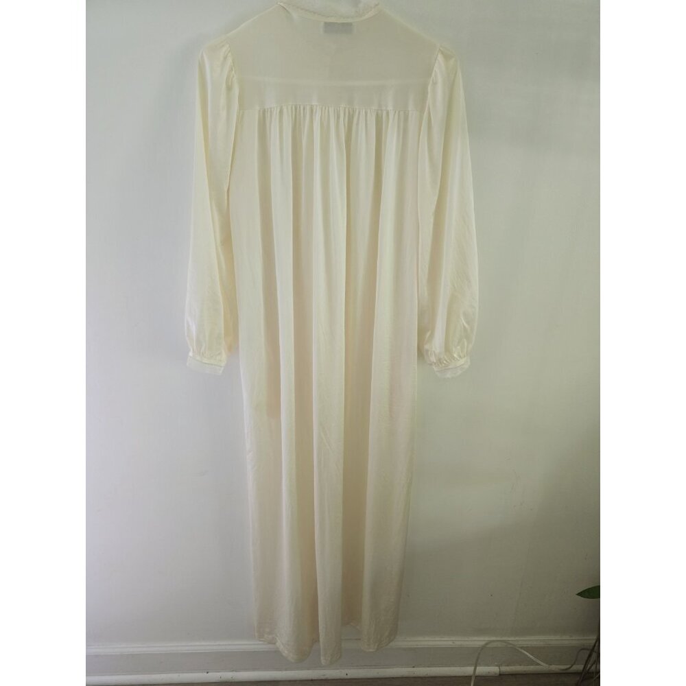 Miss Elaine Vintage Nylon Long Sleeves Lace Ivory Cream Union USA Nightgown M - Picture 10 of 12